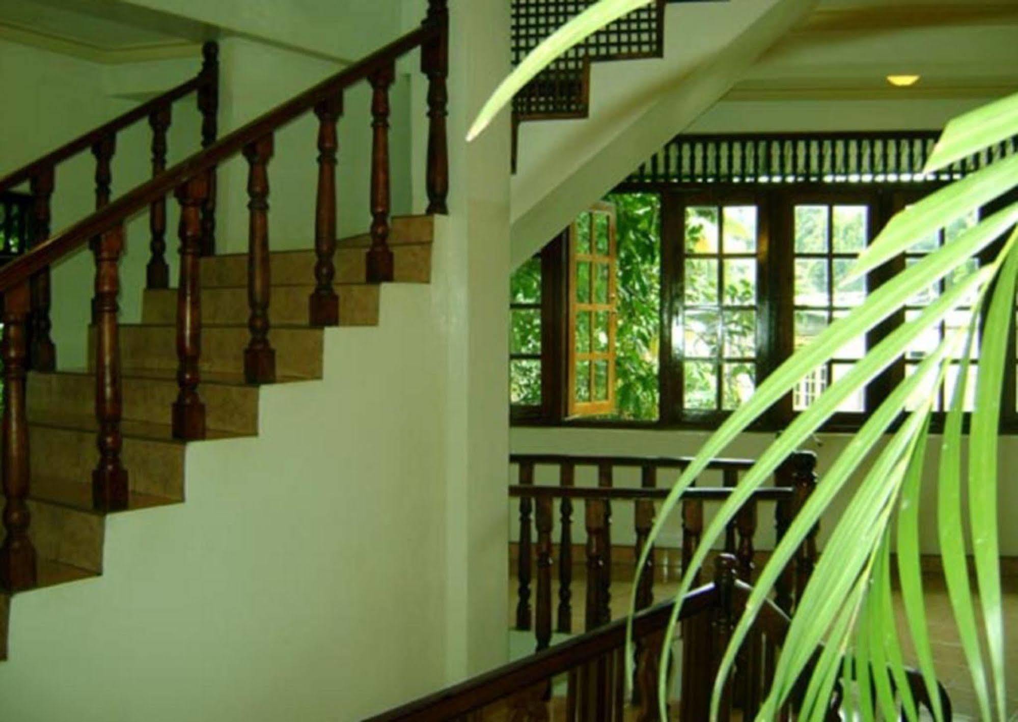 Palm Garden Home Stay Deiyannewela Ngoại thất bức ảnh